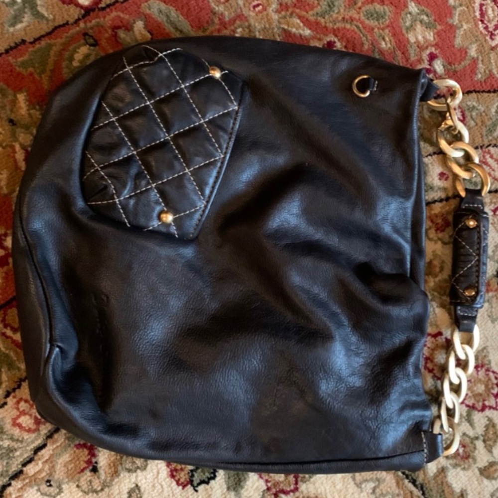 LARGE JUICY C BLACK & METAL HARDWARE